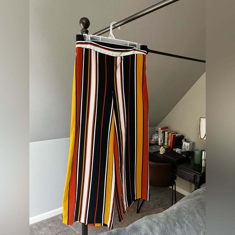 Cynthia Rowley Wide leg Crop - size 2